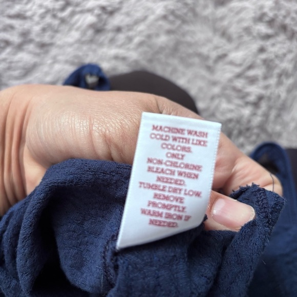 ⭐️⭐️⭐️Women’s Juniors SO perfect tank Navy blue size Medium - Picture 8 of 8